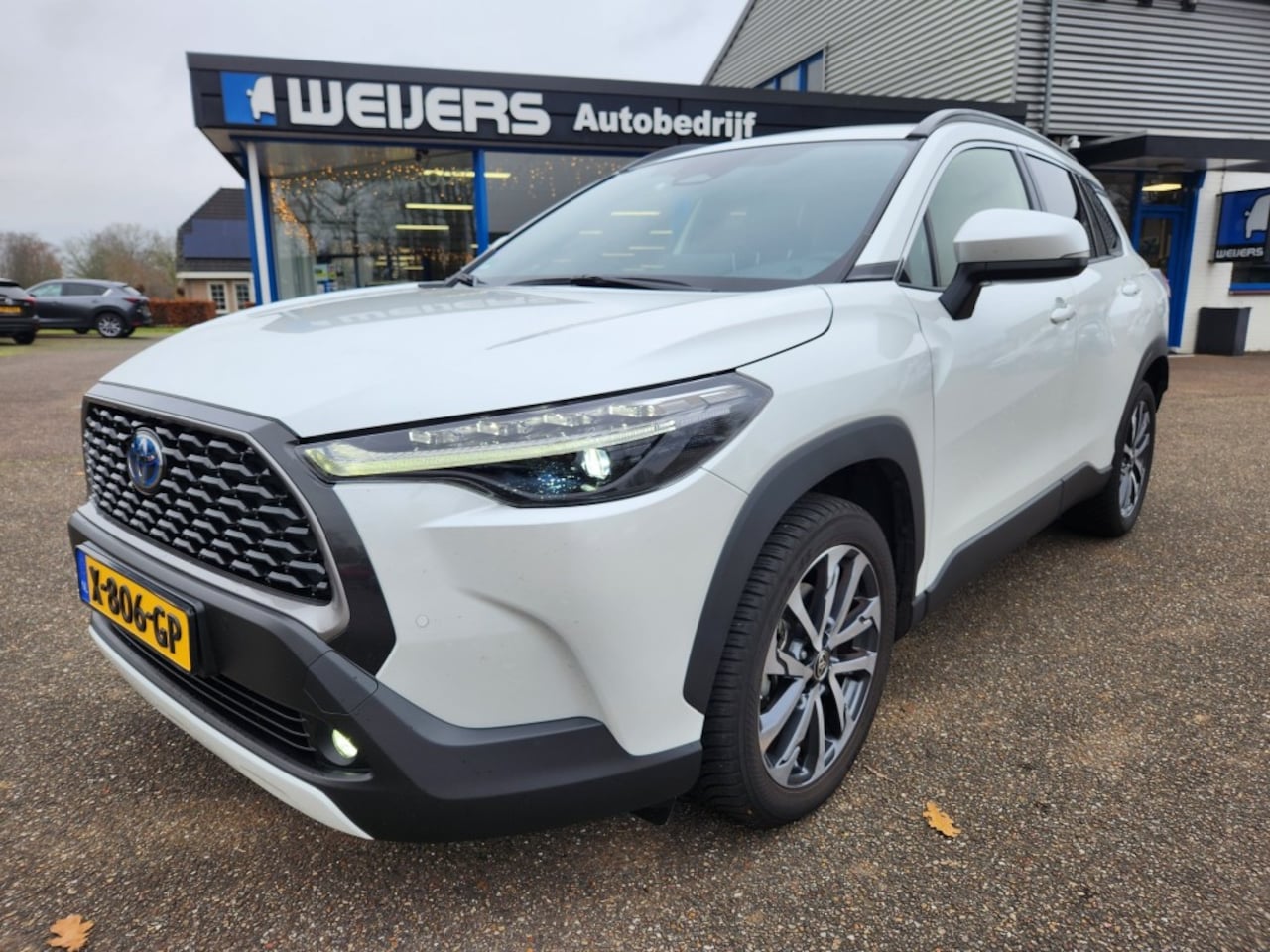 Toyota Corolla Cross - 2.0 High Power First Ed. Trekhaak, Apple/Android, Stoel/stuurverwarming - AutoWereld.nl