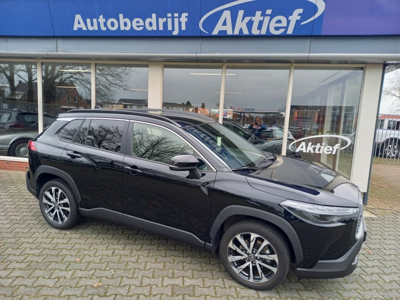 Toyota Corolla Cross - 1.8 Hybrid Style 1.8 HYBRID STYLE - AutoWereld.nl