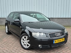 Audi A3 - 2.0 FSI Attraction
