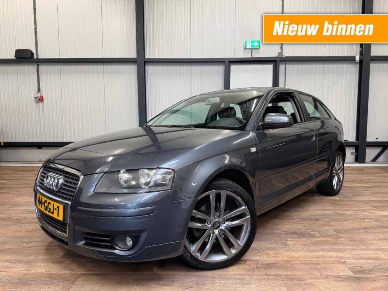 Audi A3 - 1.6 Attraction / CLIMA / LM-Velgen / - AutoWereld.nl
