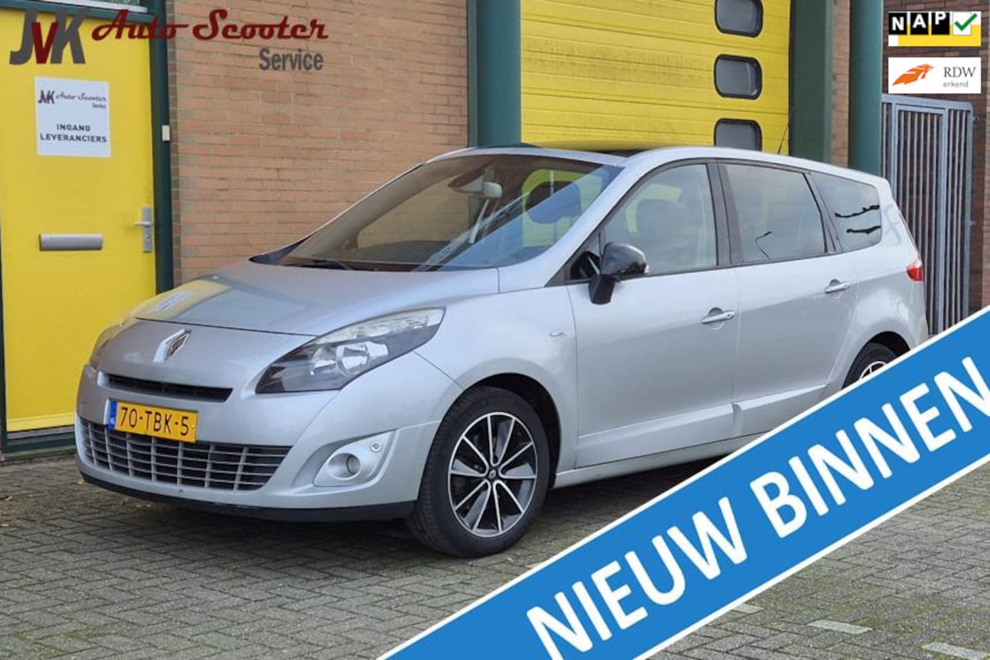 Renault Grand Scénic - 1.4 TCe Bose 7persoons Airco! Cruise Control! Trekhaak! NAP! - AutoWereld.nl