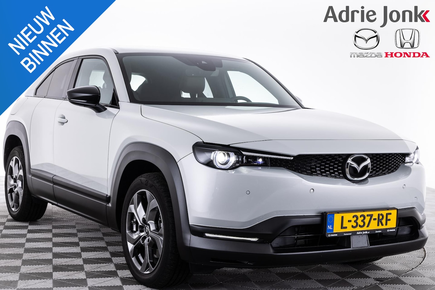 Mazda MX-30 - E-Skyactiv 145 Comfort Industrieel Interieur NED. AUTO | DEAALER ONDERHOUDEN | KEYLESS ENT - AutoWereld.nl