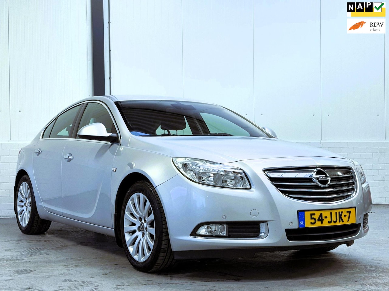 Opel Insignia - 1.8 Cosmo 1.8 Cosmo - AutoWereld.nl
