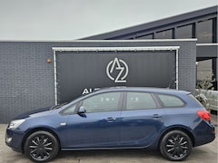 Opel Astra Sports Tourer - 1.4 Edition *AC*Trekhaak*Boekjes