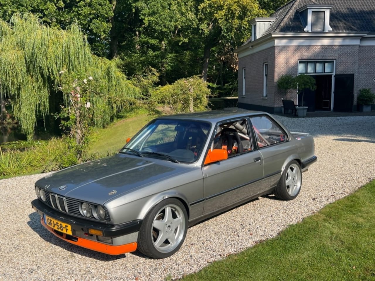 BMW 3-serie - 325i 2drs RACE AUTO NL-kenteken 1987 #RACE - AutoWereld.nl