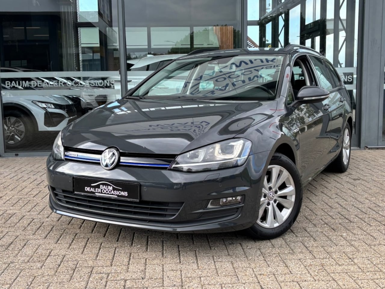 Volkswagen Golf - 1.0 TSI BUSINESS EDITION 116PK AIRCO PDC-CAMERA. - AutoWereld.nl