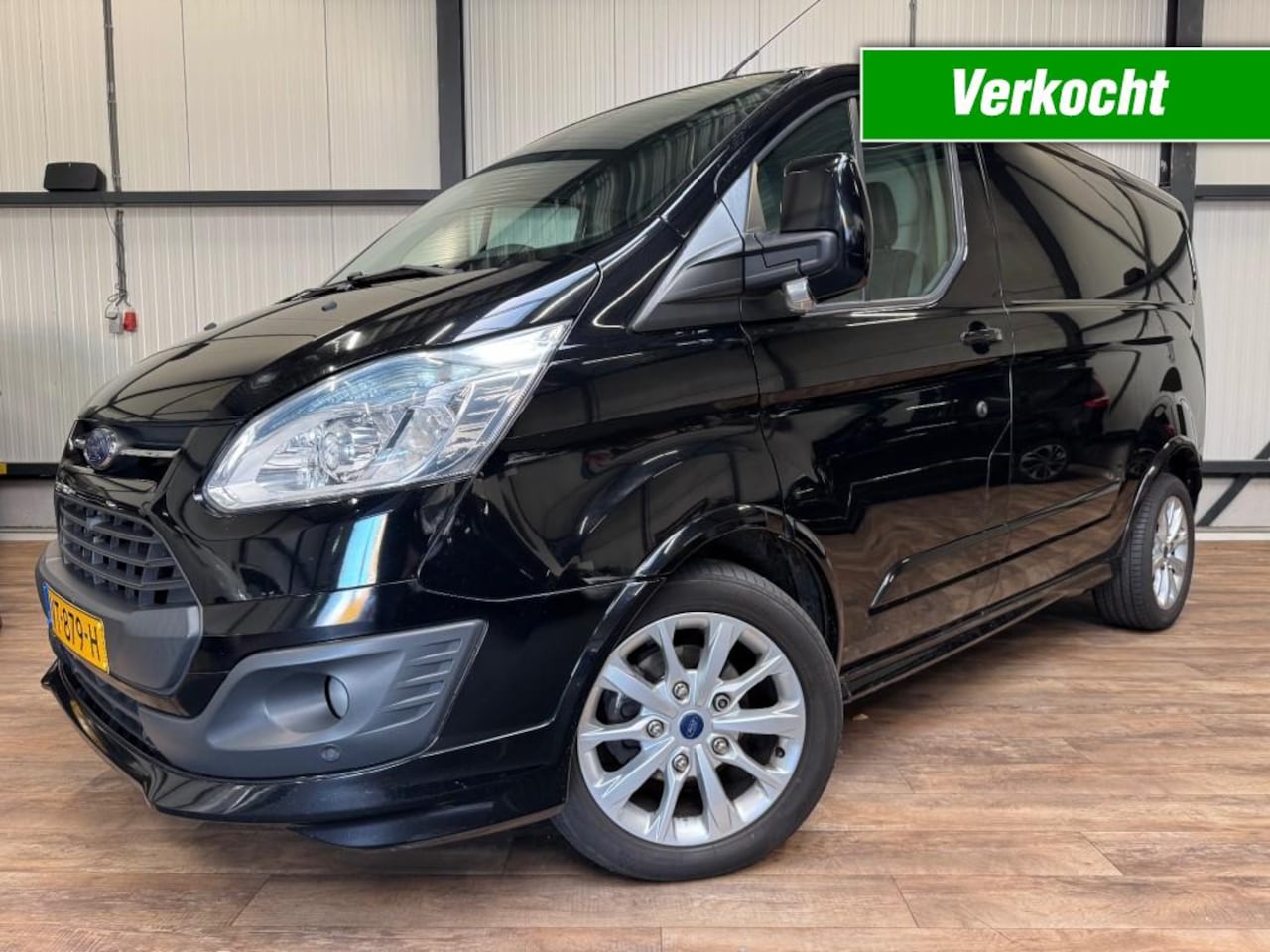 Ford Transit Custom - 290 2.2 TDCI L1H1 SPORT / LEDER / CAMERA / CRUISE - AutoWereld.nl