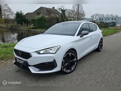 CUPRA Leon - 1.5 eTSI / Pano / Beats / Sfeer / Nieuwstaat