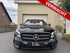 Mercedes-Benz GLA-Klasse - 180 AMG Aut Panoramadak SportLeder+Memory Nightpakket Navi Led Camera 19" Pdc