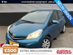 Toyota Yaris - 1.0 VVT-i Now NL-auto, boekjes compleet, trekhaak, airconditioning, centrale deurvergrende