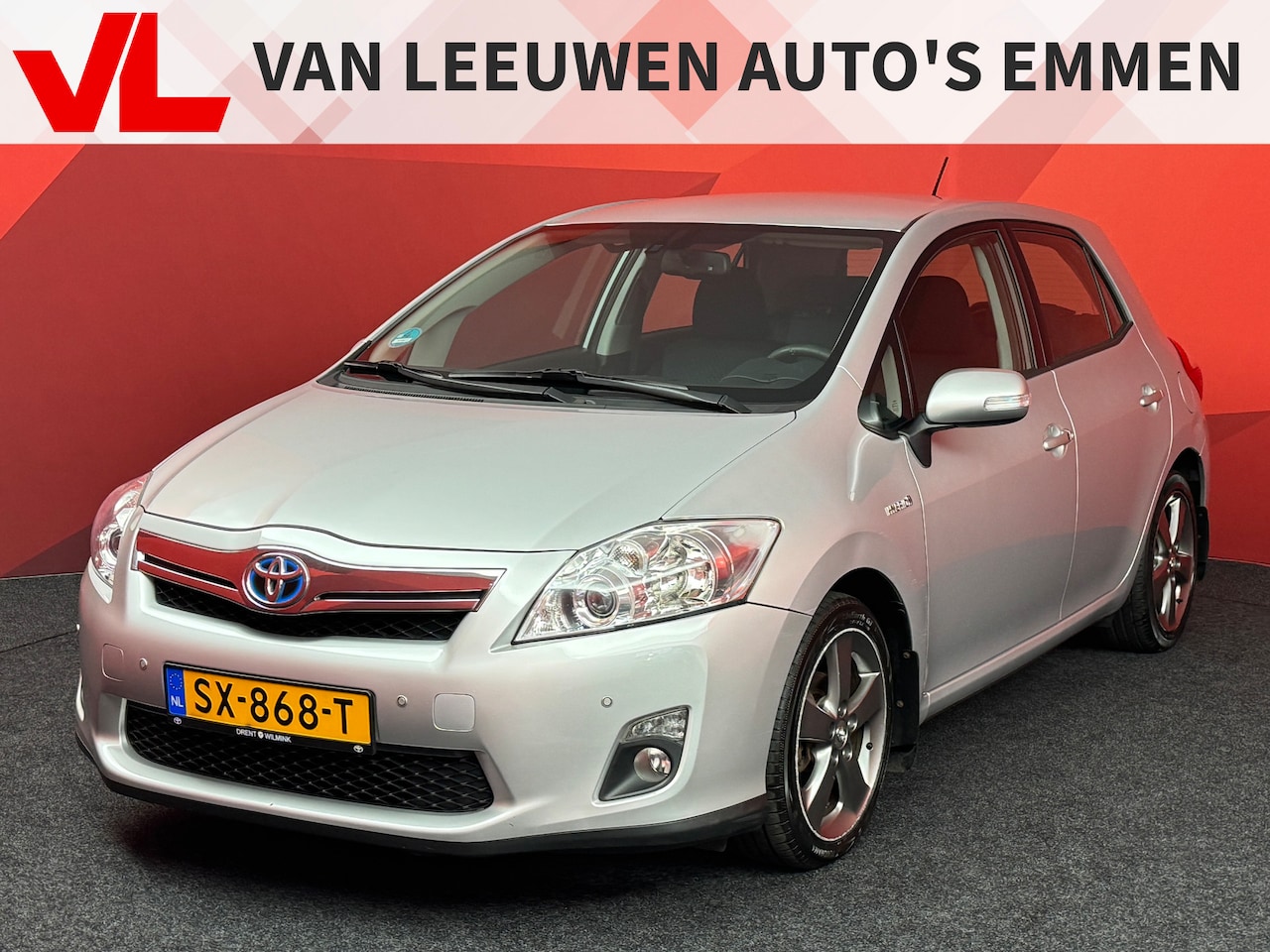 Toyota Auris - 1.8 Full Hybrid Dynamic Business | Automaat | Navi | Camera - AutoWereld.nl
