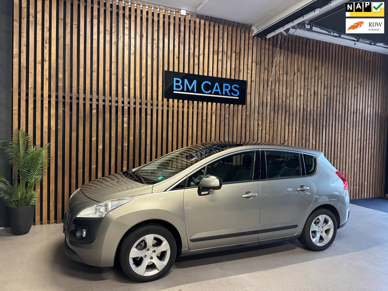 Peugeot 3008 - 1.6 THP ST AUTOMAAT,PANODAK,Navigatie - AutoWereld.nl