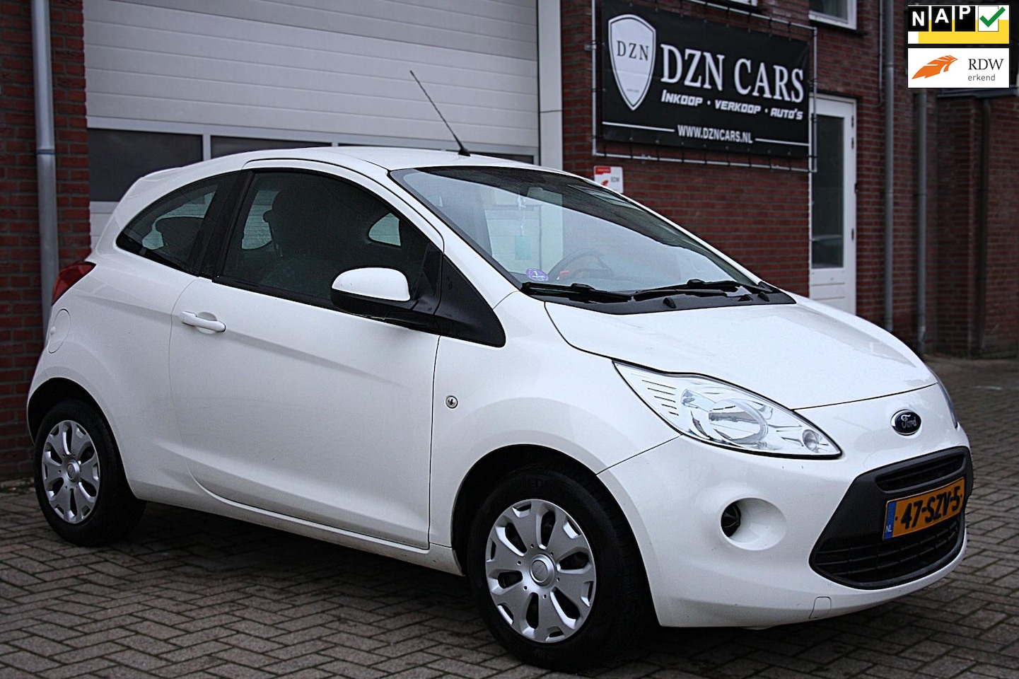 Ford Ka - 1.2 Cool & Sound start/stop/Nap/Airco/Elektrische ramen/stuurbekrachtiging - AutoWereld.nl
