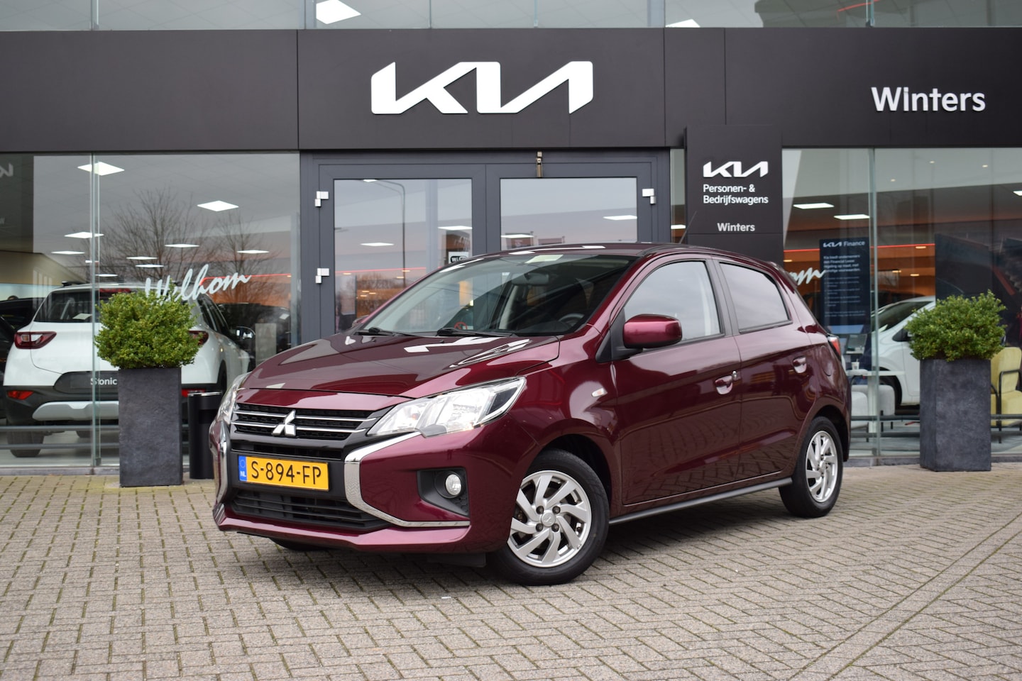 Mitsubishi Space Star - 1.2 Dynamic | Airco | Cruise Control | Climate Control | Achteruitrijcamera - AutoWereld.nl