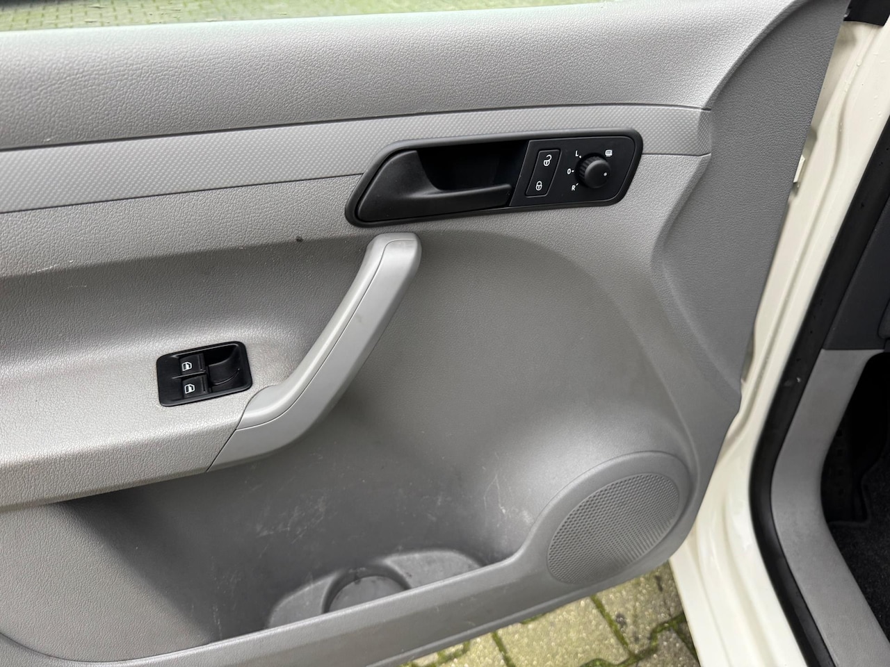 Volkswagen Caddy - 1.9 TDI Automaat slechts 65674 Km Eerste eigenaar - AutoWereld.nl