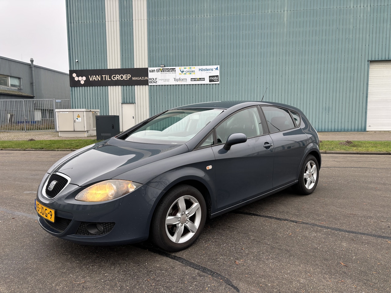 SEAT Leon - 1.6i Active Style 102 PK. Zeer goed rijdende inruilauto met nieuwe APK !!! - AutoWereld.nl