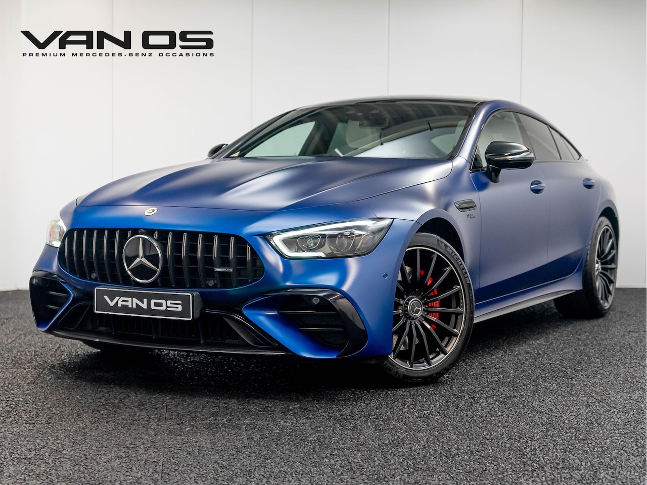 Mercedes-Benz AMG GT 4-Door Coupe - AMG 43 4MATIC+ Premium Plus | Spectraalblauw Magno | Carbonpakket | Night | Nappa - AutoWereld.nl