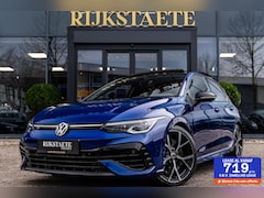 Volkswagen Golf - 2.0 TSI R 4Motion|PANO|AKRAPOVIC|HEAD-UP|H&K