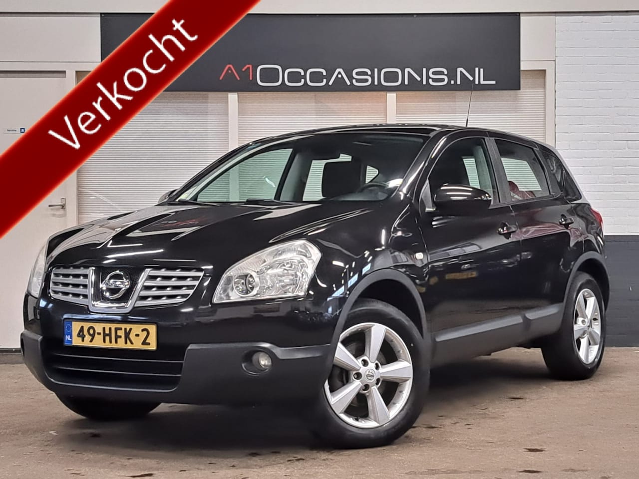 Nissan Qashqai - 2.0 Acenta + PANODAK + TREKHAAK ! - AutoWereld.nl