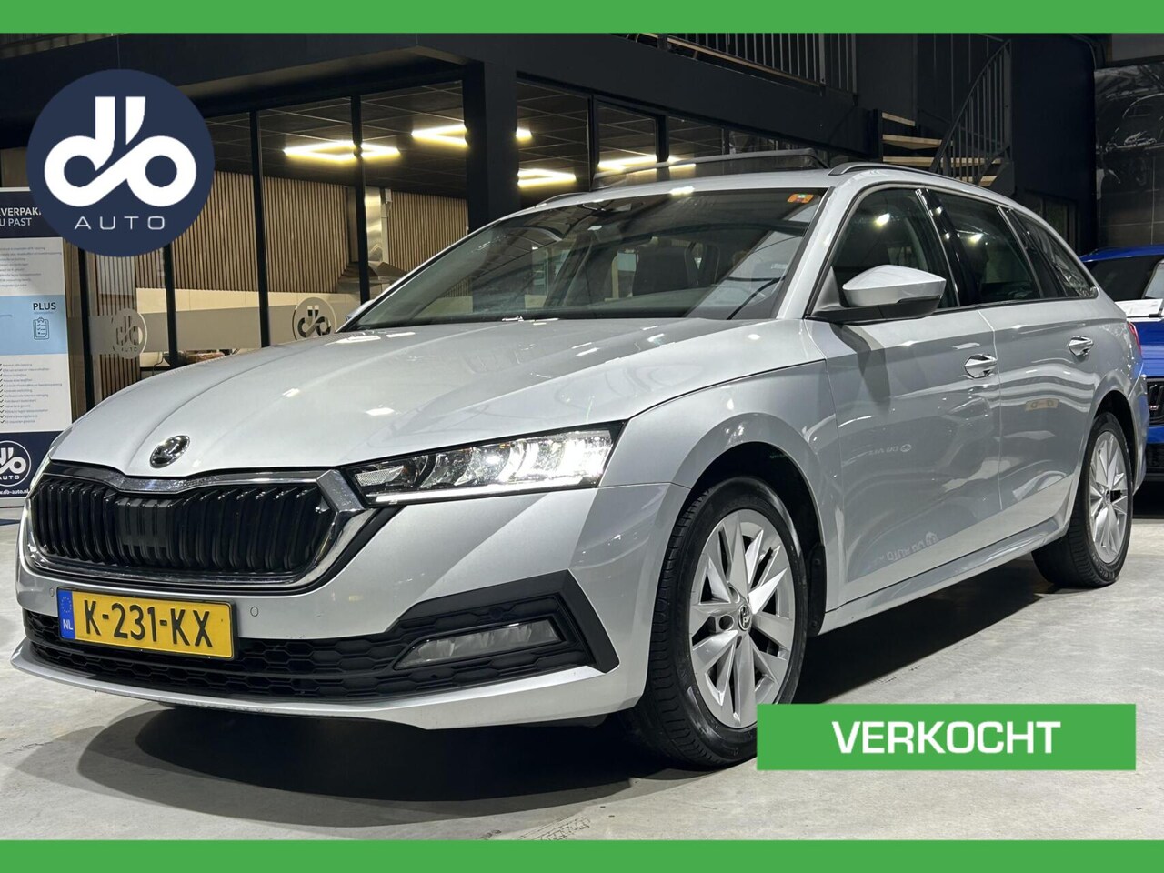 Skoda Octavia Combi - 1.0 e-TSI AUTOM. Business Edition PANO DAK I DIGI DASHB. I ORG.NL + NAP + BTW - AutoWereld.nl