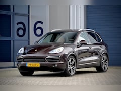Porsche Cayenne - 4.2 V8 D S / Pano / Luchtvering / Comf. Stoelen / Sport Chrono / Full Option