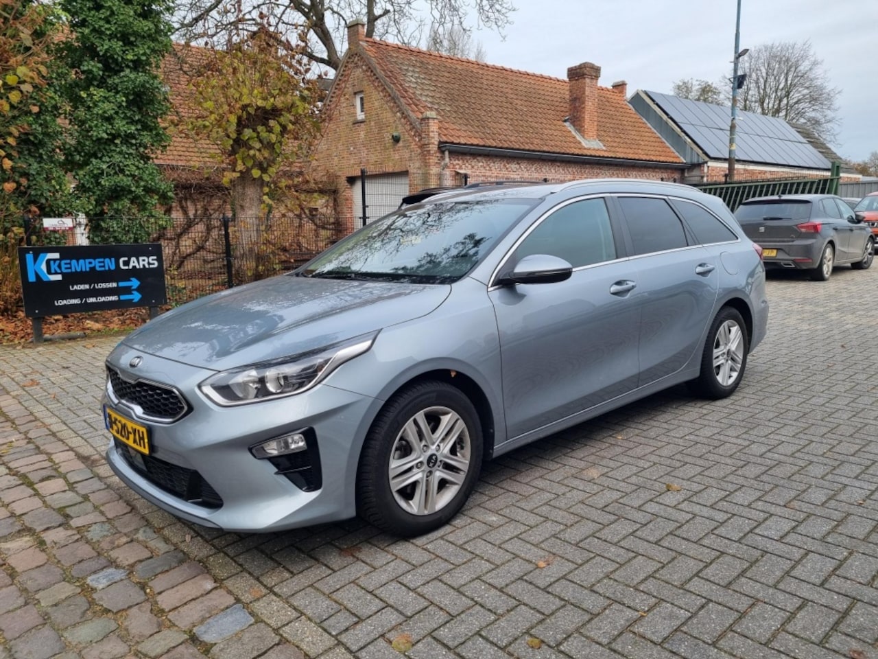 Kia Cee'd Sportswagon - Ceed 1.0 T-GDi Dyn.PlusL. ( MOTORSCHADE ) - AutoWereld.nl