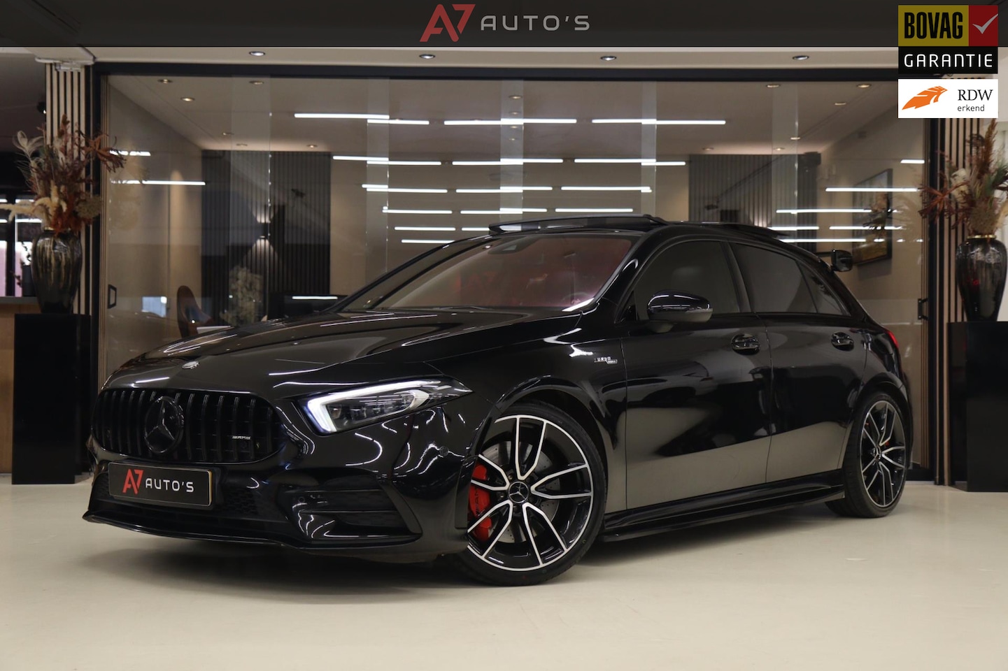 Mercedes-Benz A-klasse - AMG 35 4MATIC PANO/CAM/BURM/MEMORY/NIGHTPAKET/BOMOL - AutoWereld.nl