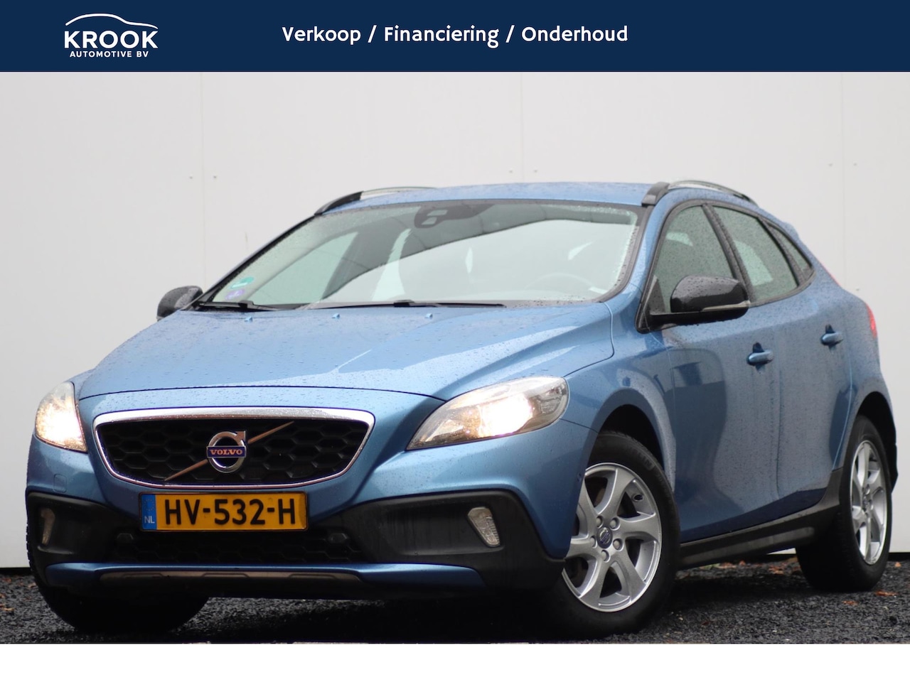 Volvo V40 Cross Country - 1.5 T3 Momentum | 2016 | Automaat | - AutoWereld.nl
