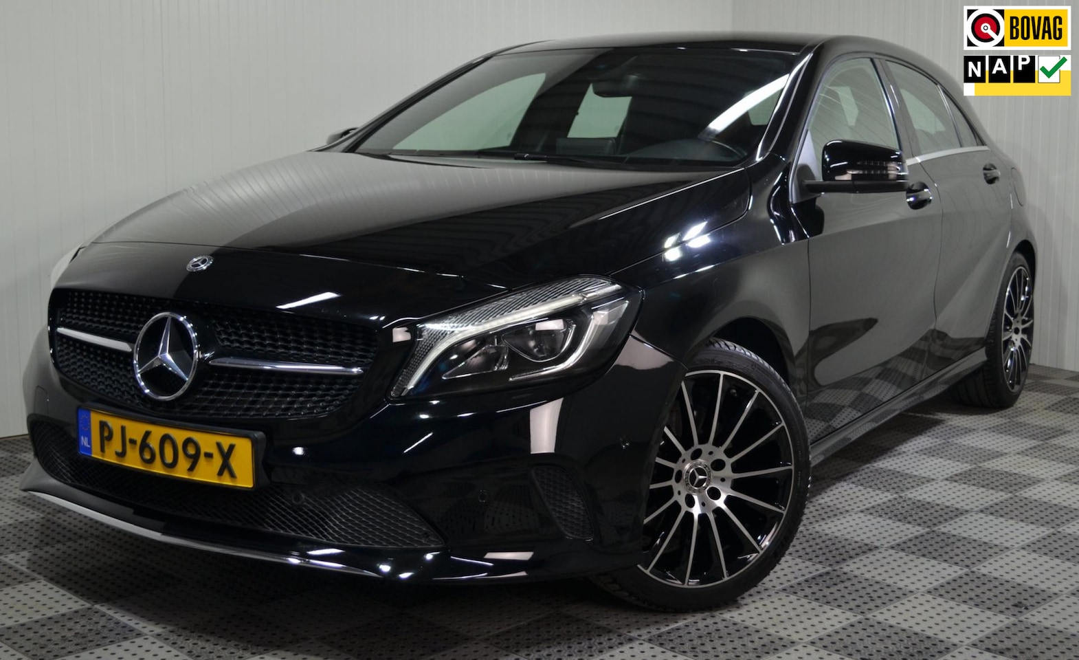 Mercedes-Benz A-klasse - 160 Ambition / Terkhaak / Carplay / 1 eigenaar / NL auto - AutoWereld.nl