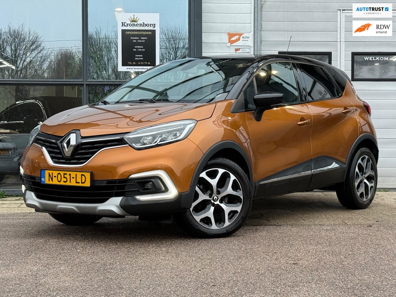Renault Captur - 1.3 TCe Intens 1.3 TCe Intens, NAP, LED, CAMERA - AutoWereld.nl