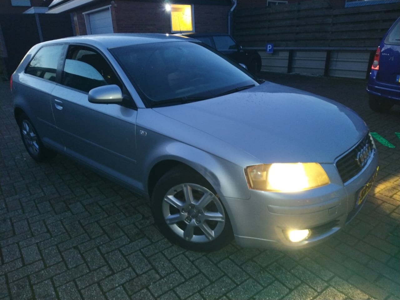 Audi A3 - 2.0 TDI Attraction 2.0 TDI Attraction - AutoWereld.nl