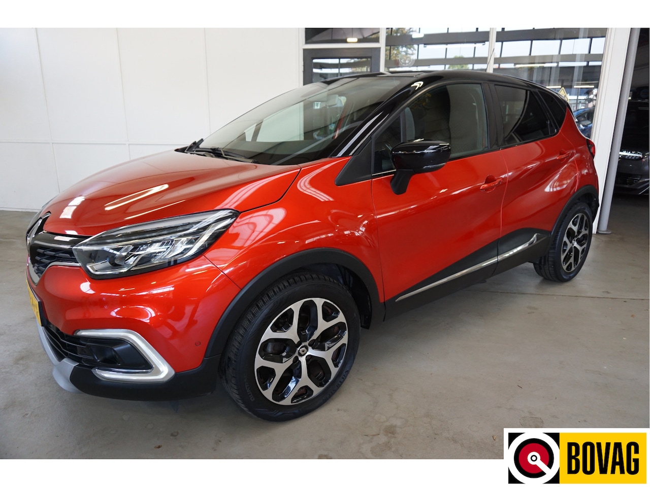 Renault Captur - 1.3 TCe Intens Trekhaak Stoelverw. 150Pk - AutoWereld.nl