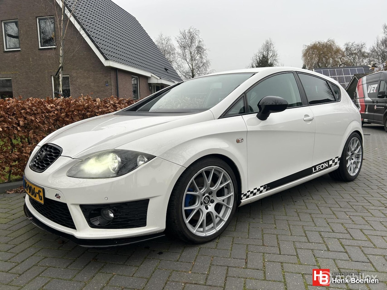 SEAT Leon - 2.0 TFSI FR 2.0 TFSI FR - AutoWereld.nl