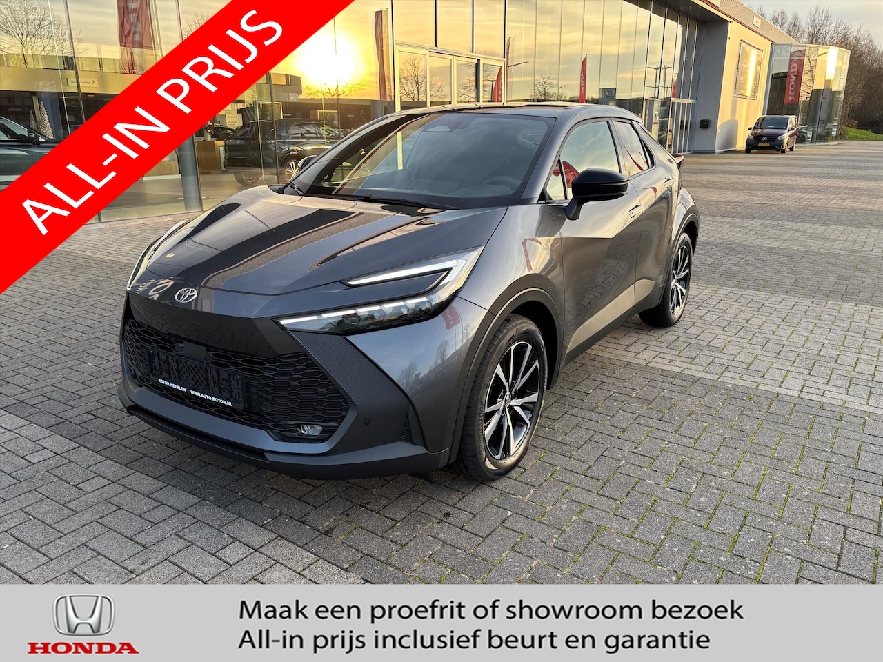 Toyota C-HR - 220 PHEV Hybrid Dynamic 223PK | Navi | P.cam | 6000 euro voordeel - AutoWereld.nl