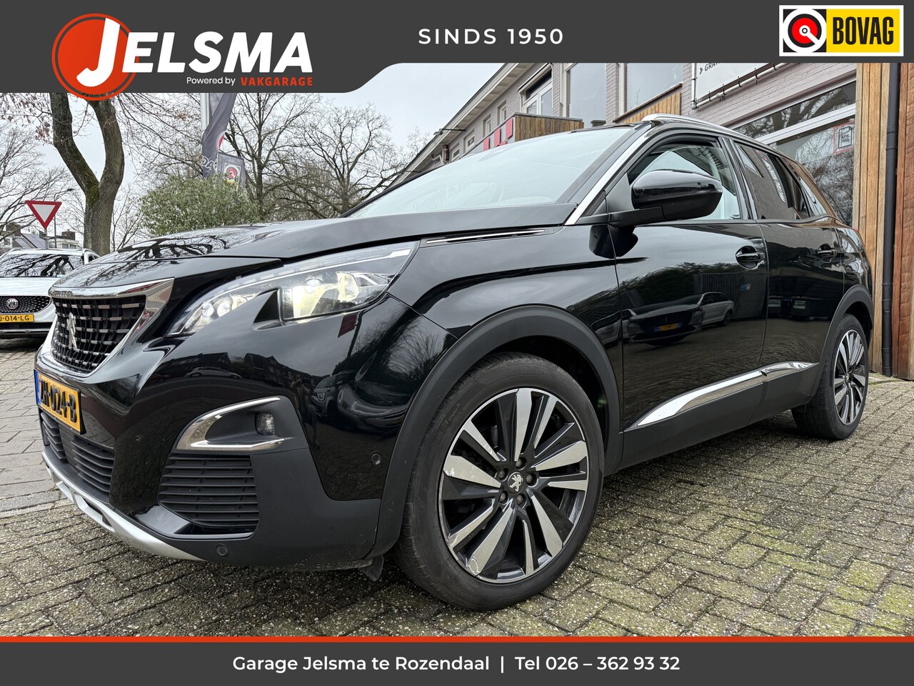 Peugeot 3008 - 1.6 PureTech 180pk Allure Aut., Pano | Navi & CarPlay | Trekhaak - AutoWereld.nl