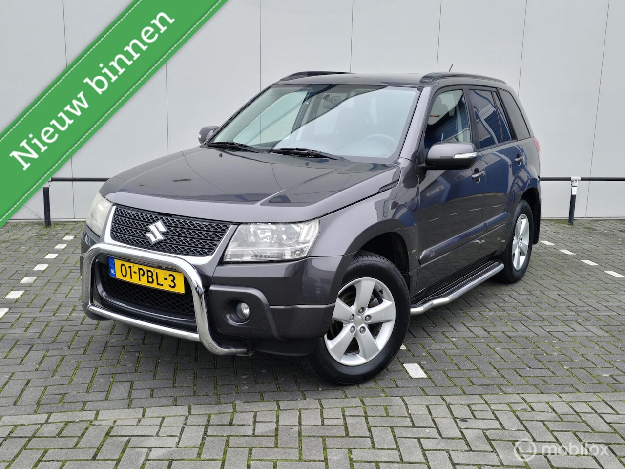 Suzuki Grand Vitara - 2.4 Exclusive NWE APK! Dealeronderhouden - AutoWereld.nl