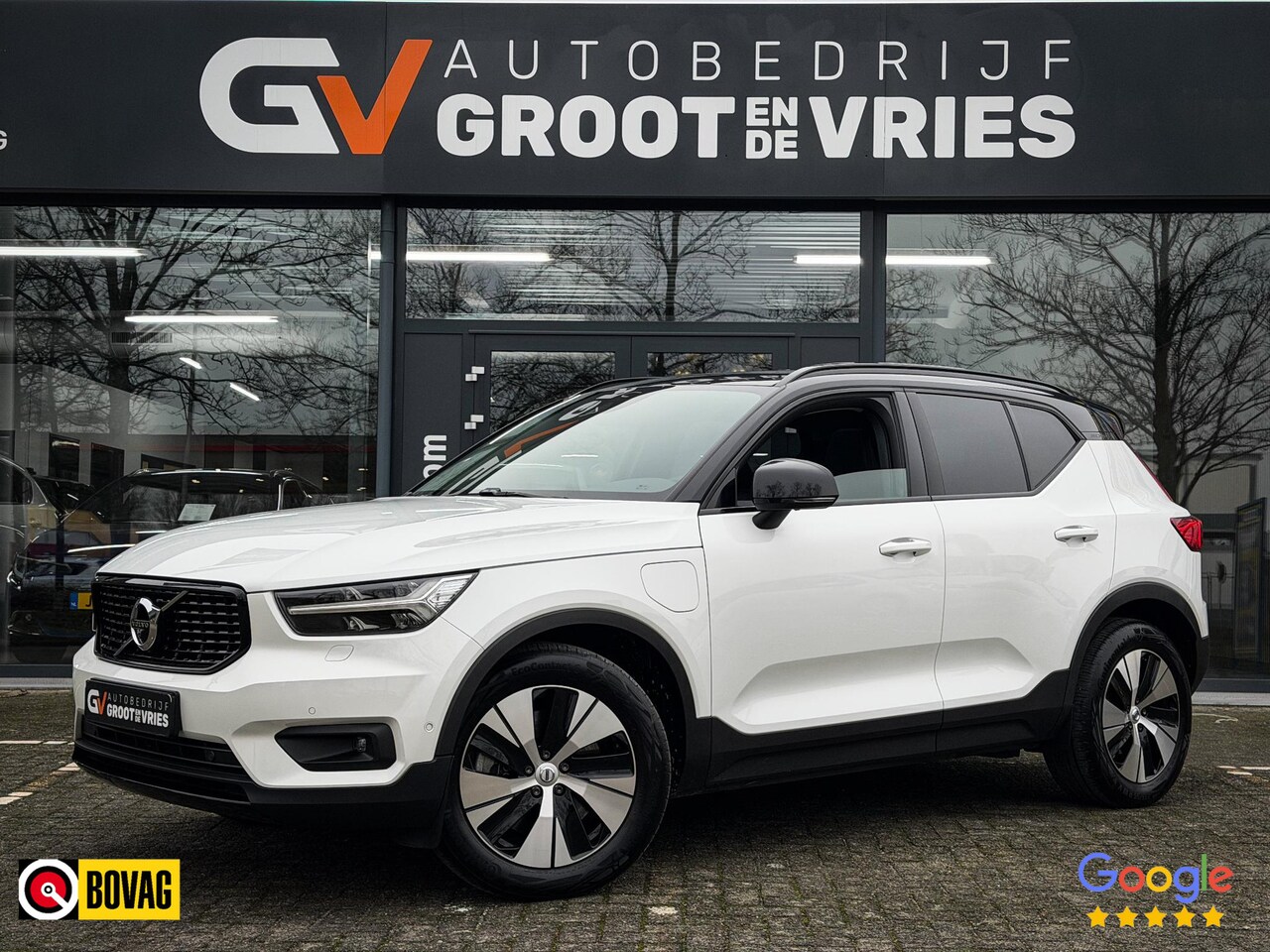 Volvo XC40 - 1.5 T5 Recharge R-Design Expression Panorama|360 camera|Trekhaak|Winterpack - AutoWereld.nl