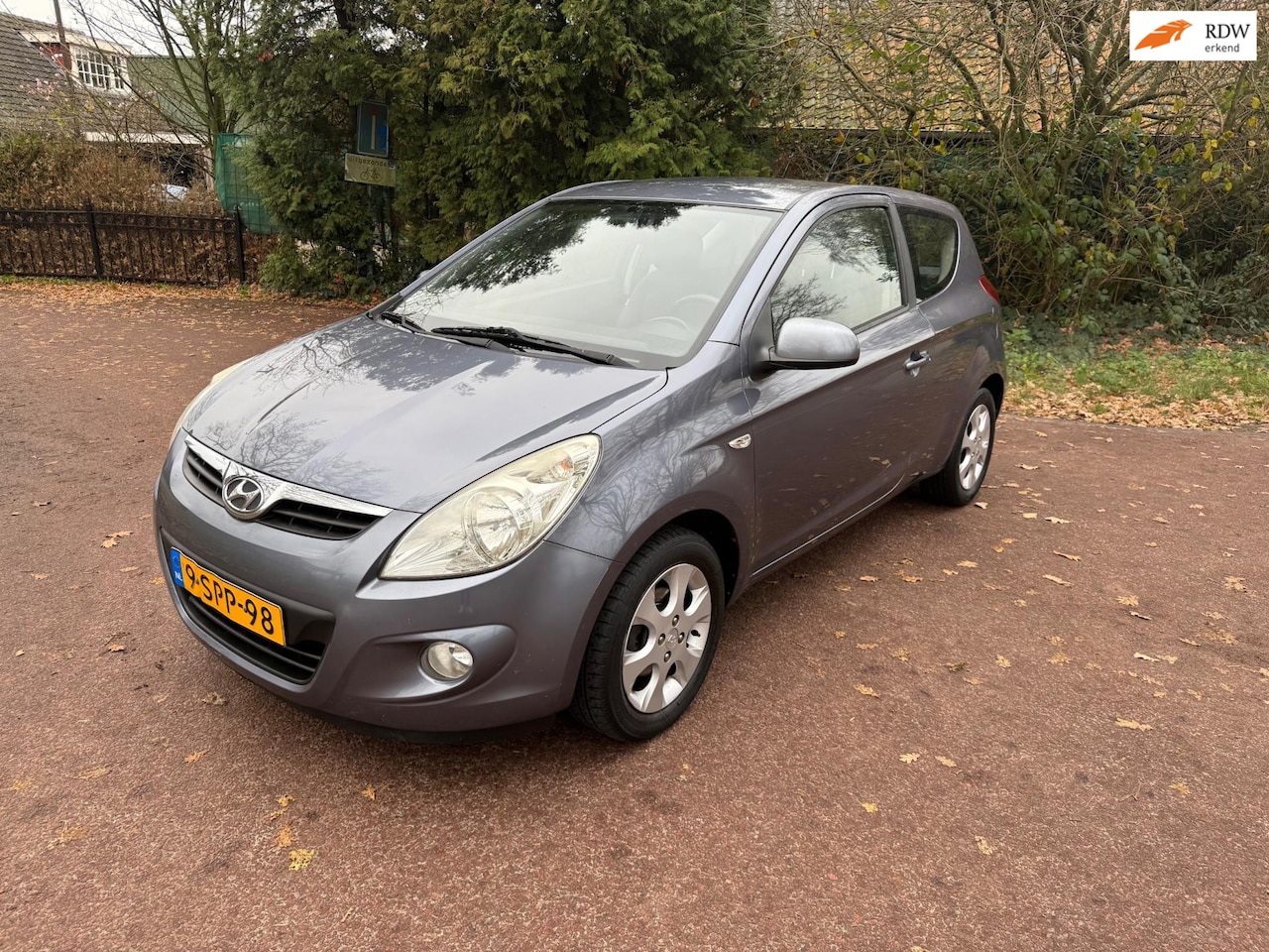 Hyundai i20 - 1.4i DynamicVersion / Airco / Automaat / Apk / Aux - AutoWereld.nl