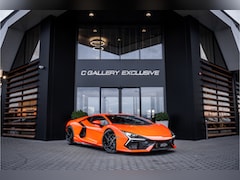 Lamborghini Revuelto - - Arancio Apodis | Origineel NL | Volledig PPF | Carbon Interior | Passenger Display