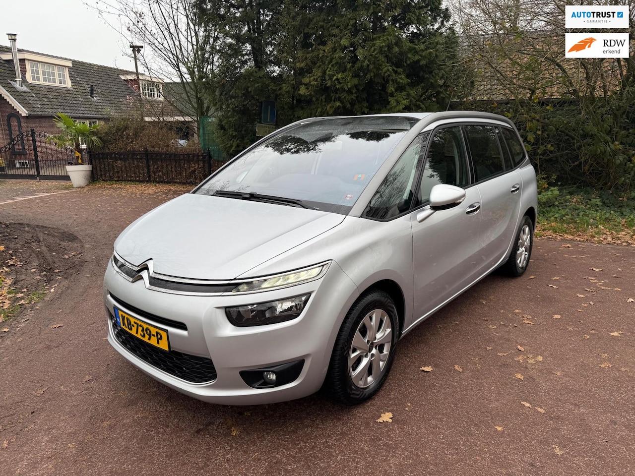 Citroën Grand C4 Picasso - 1.2 PureTech Tendance / Navi / Camera / 7p / Airco / Nap - AutoWereld.nl