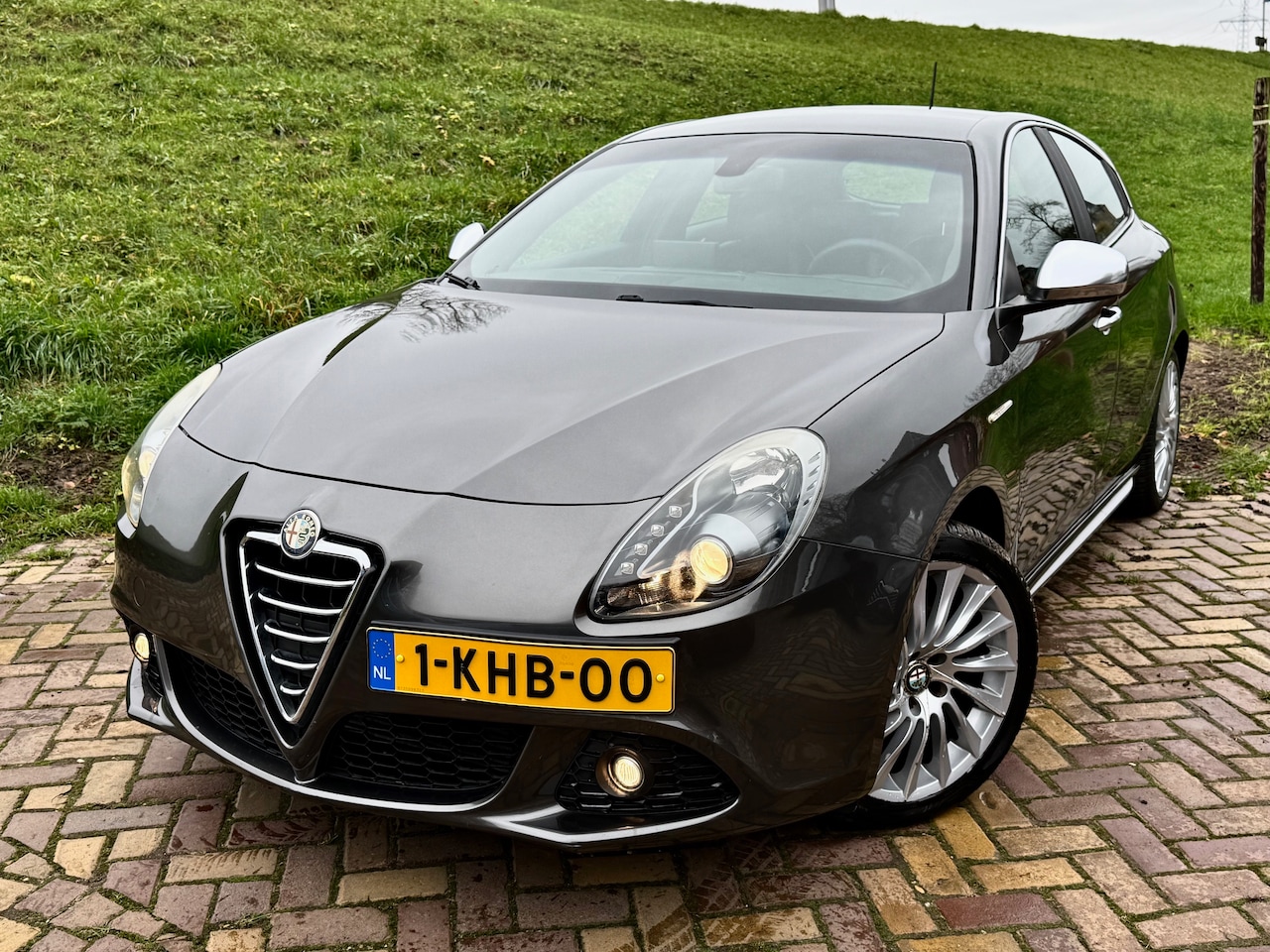 Alfa Romeo Giulietta - 1.4 T Limited Edition - AutoWereld.nl