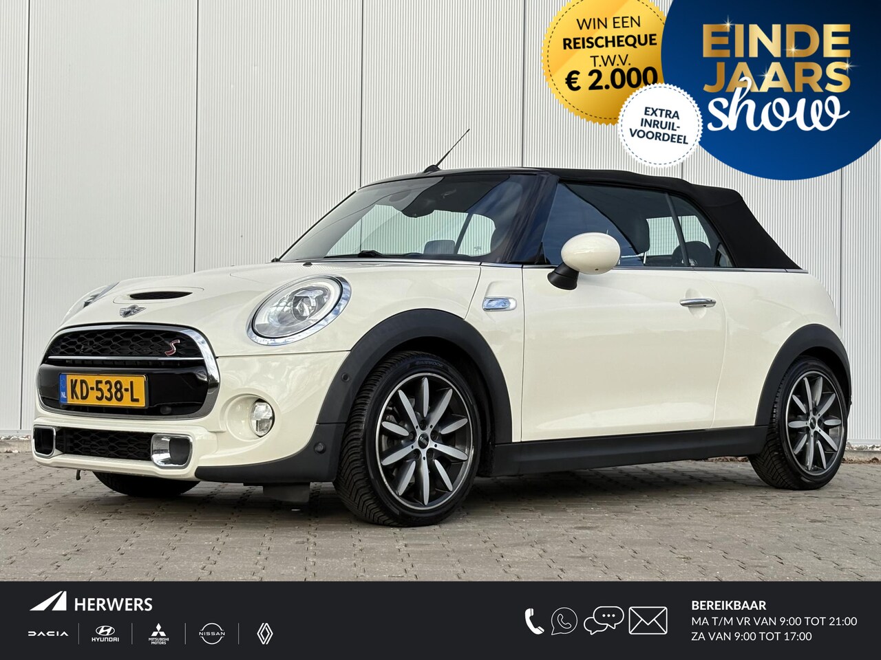 MINI Cabrio - Mini 2.0 Cooper S Chili Serious Business Alarm klasse 3 / Automaat / Cabrio / Airco / Navi - AutoWereld.nl