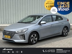Hyundai IONIQ - 1.6 GDi Comfort / Automaat / Parkeersensoren Voor + Achter / Achteruitrijcamera / Adaptiev