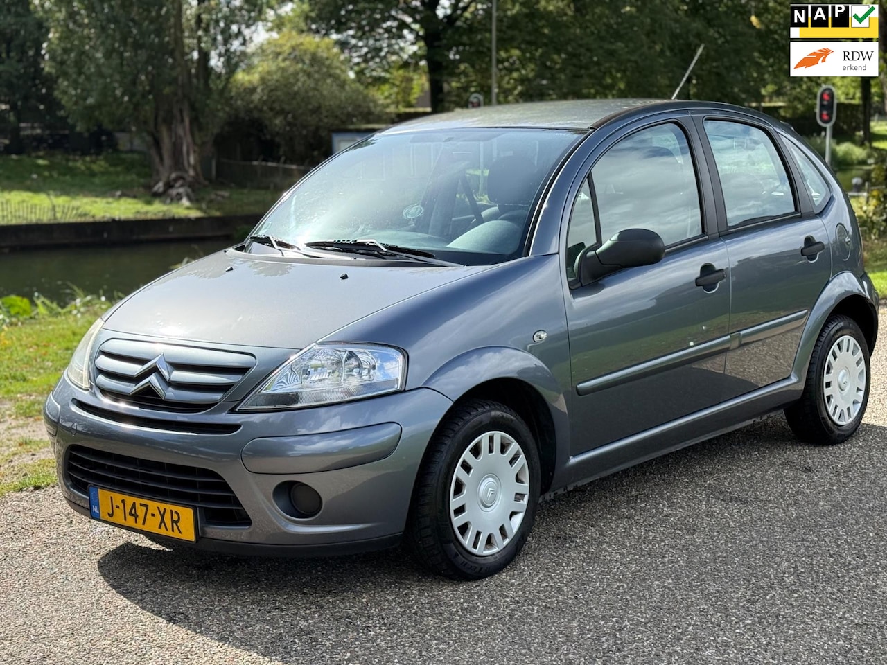 Citroën C3 - 1.1i First|5-Deurs|Airco| - AutoWereld.nl