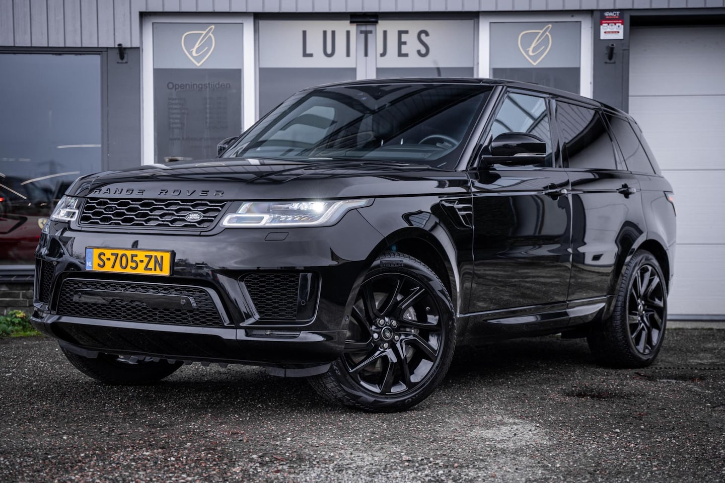 Land Rover Range Rover Sport - 2.0 P400e HSE Panorama*Meridian*Luchtvering*Trekhaak*Stoelmemory - AutoWereld.nl