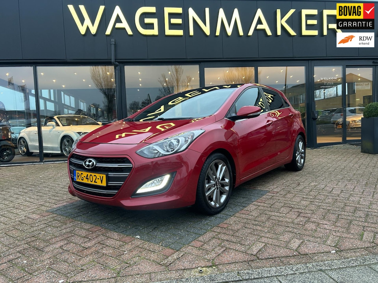 Hyundai i30 - 1.6 GDi Comfort Aut|Clima|Cruise|Navi|Camera - AutoWereld.nl