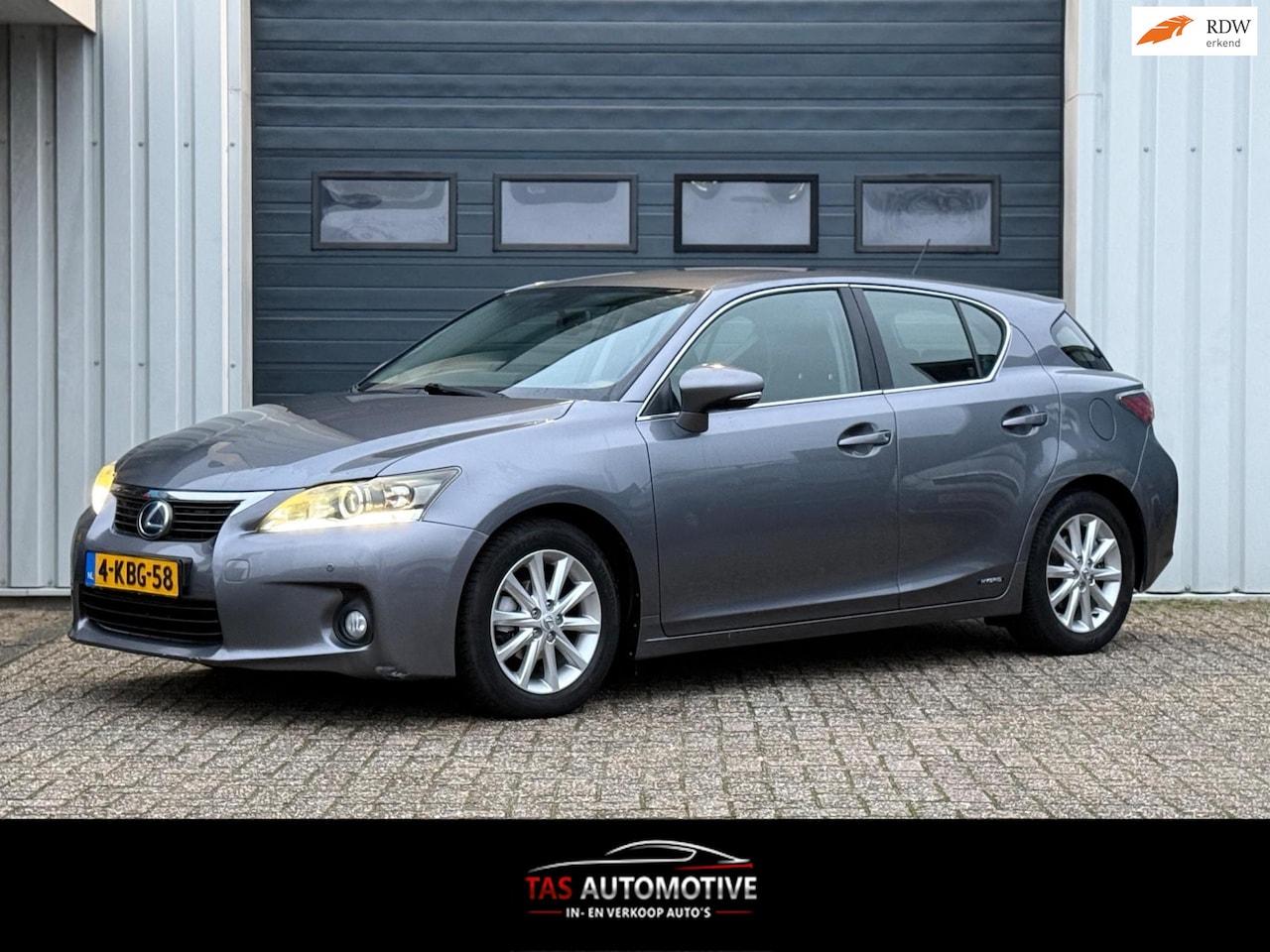 Lexus CT 200h - Business Line Pro NAVI / CRUISE / CLIMA - AutoWereld.nl