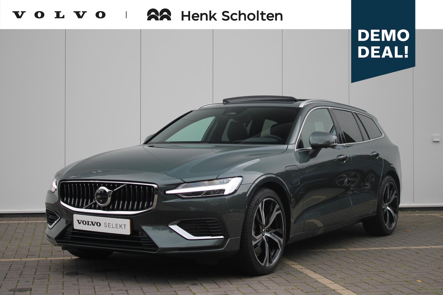 Volvo V60 - T6 Plug-in hybrid AWD Plus Bright | Adaptieve Cruise Control met Pilot Assist | Premium au - AutoWereld.nl