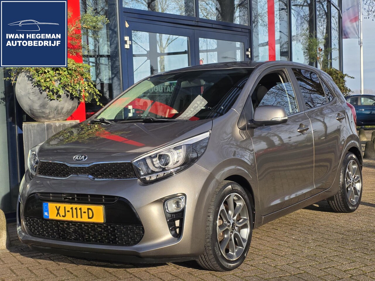 Kia Picanto - 1.0 CVVT Design Edition | Navigatie | Climate Control | Cruise Control | Licht metalen vel - AutoWereld.nl