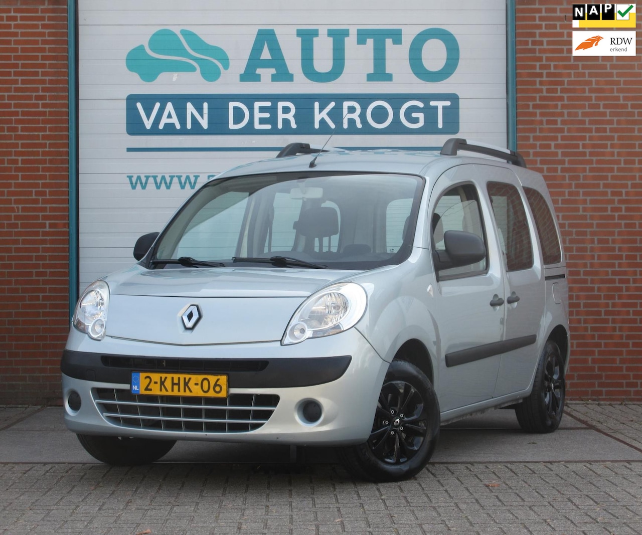 Renault Kangoo Family - 1.6-16V Authentique 1.6-16V Authentique, Trekhaak, Nw distr. APK 9-26 - AutoWereld.nl